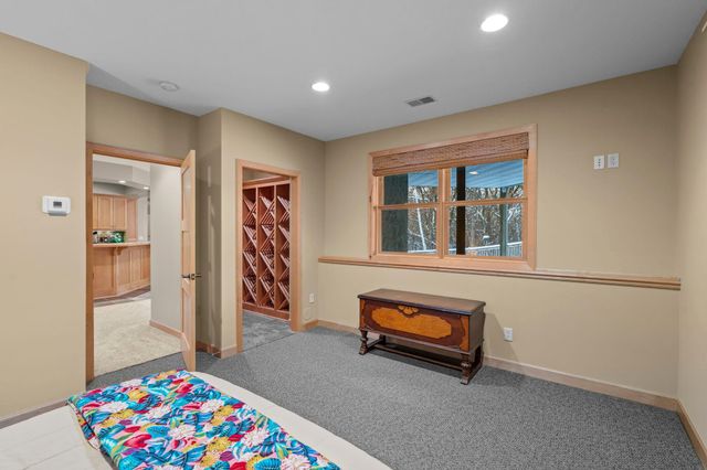 10064 Adam Avenue, Inver Grove Heights, MN 55077