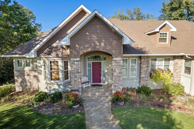 10064 Adam Avenue, Inver Grove Heights, MN 55077