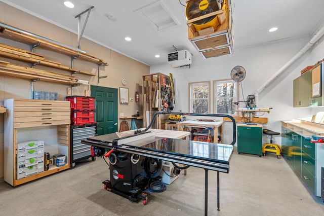 10064 Adam Avenue, Inver Grove Heights, MN 55077