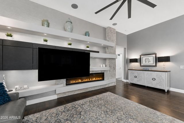 16348 W INDIANOLA Avenue, Goodyear, AZ 85395
