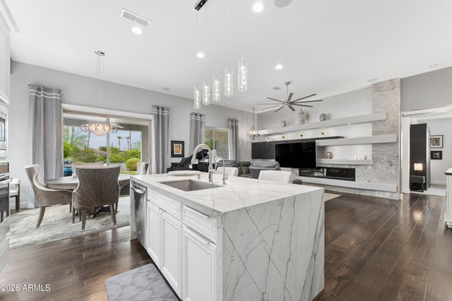 16348 W INDIANOLA Avenue, Goodyear, AZ 85395