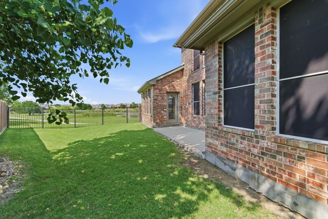 9729 Furman Court, Fort Worth, TX 76244