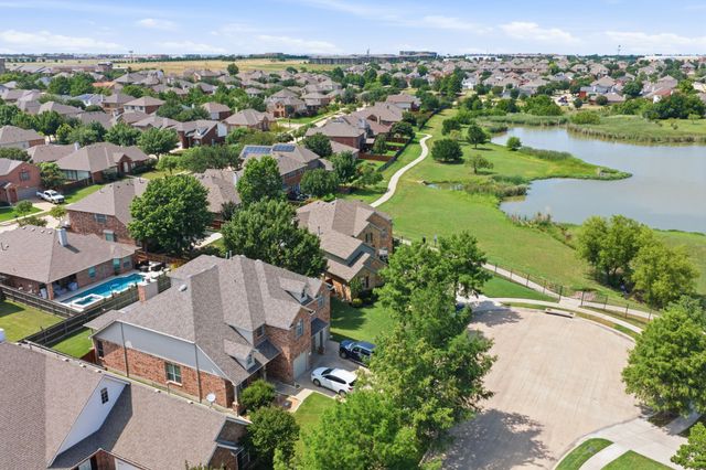 9729 Furman Court, Fort Worth, TX 76244