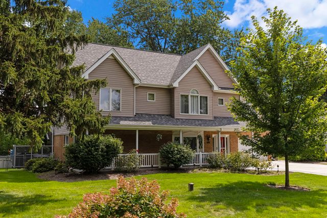 1S705 Westview Avenue, Lombard, IL 60148