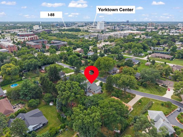 1S705 Westview Avenue, Lombard, IL 60148