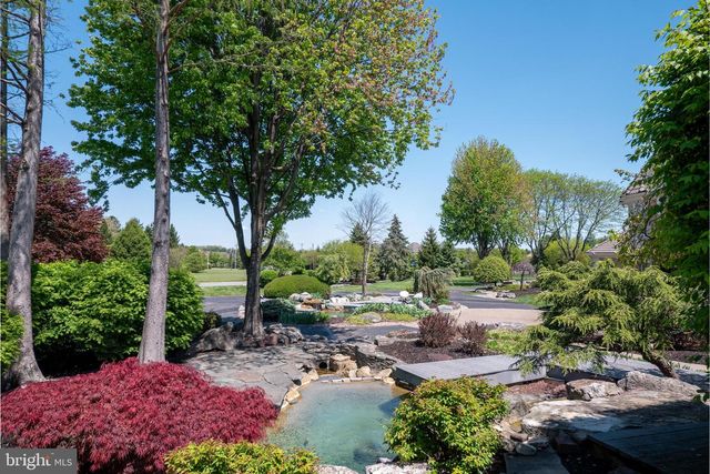 4250 RAYNESSA CT, Easton, PA 18045