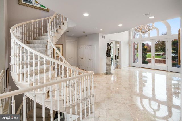 4250 RAYNESSA CT, Easton, PA 18045