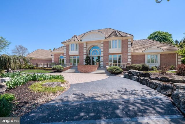 4250 RAYNESSA CT, Easton, PA 18045