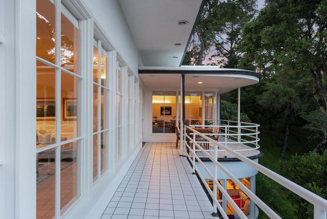 1325 Marlborough Road, Hillsborough, CA 94010