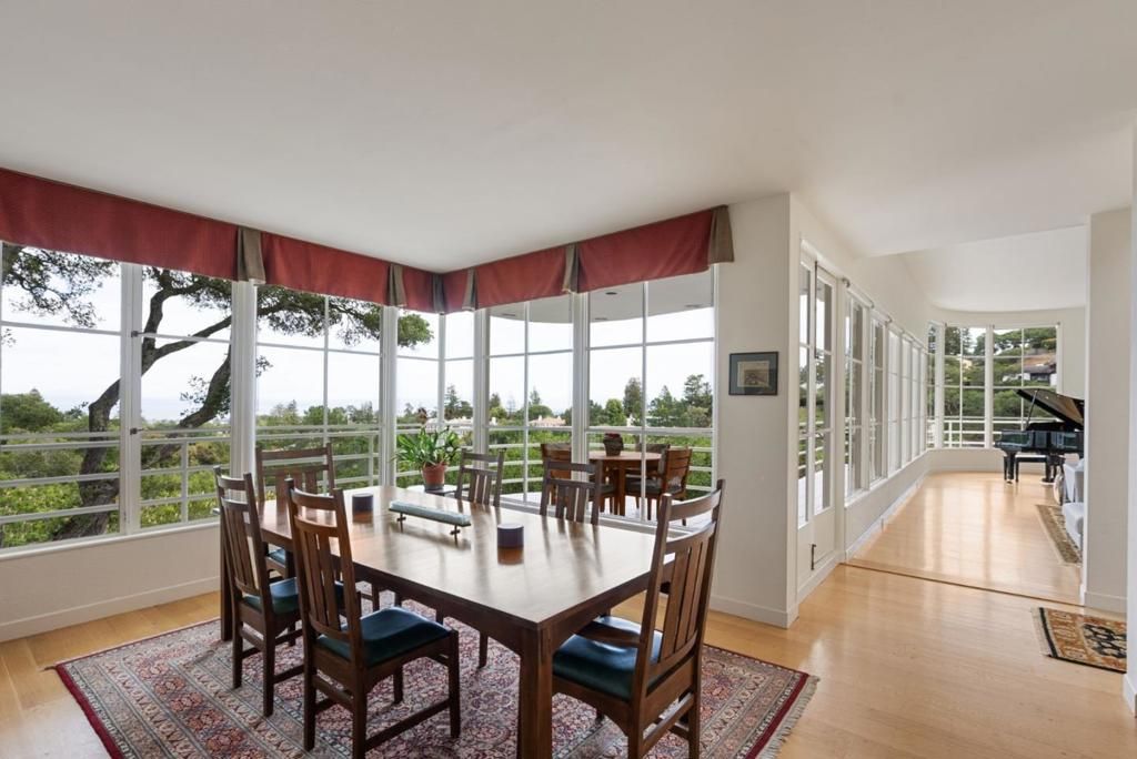Image 13 of property listing at 1325 Marlborough Road, Hillsborough, CA 94010