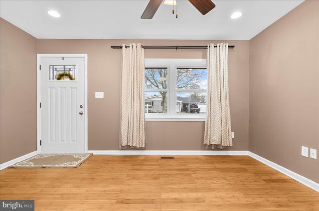 1322 MEADOWVALE RD, Glen Burnie, MD 21060