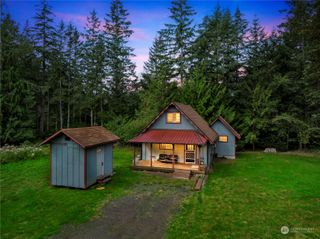 1141 E Lakeshore Drive W, Shelton, WA 98584