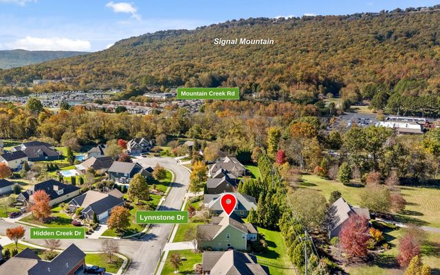 881 Lynnstone Drive, Chattanooga, TN 37405