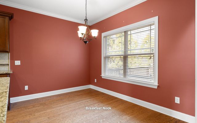 881 Lynnstone Drive, Chattanooga, TN 37405