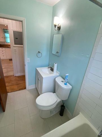 9192 Sunrise Drive, West Palm Beach, FL 33403