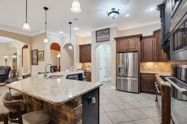 1793 N CROSSBERRY CV, Collierville, TN 38017