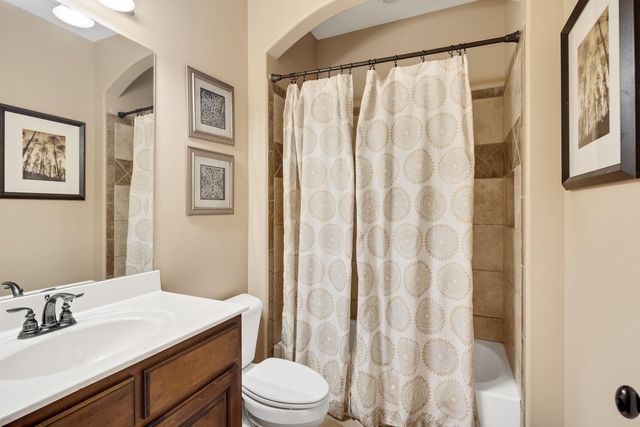 1793 N CROSSBERRY CV, Collierville, TN 38017