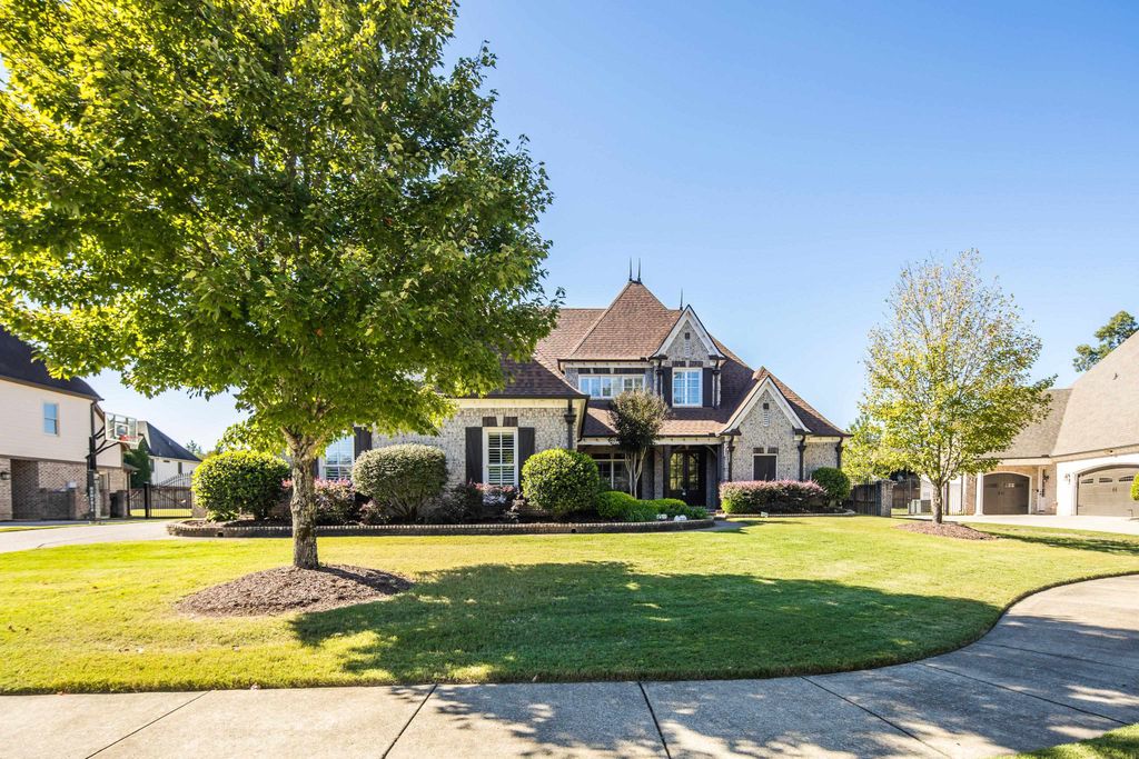 1793 N CROSSBERRY CV, Collierville, TN 38017