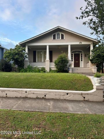 1112 Main Street, Natchez, MS 39120