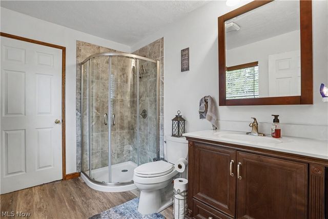 297 Hales Landing, Elizabeth, WV 26143