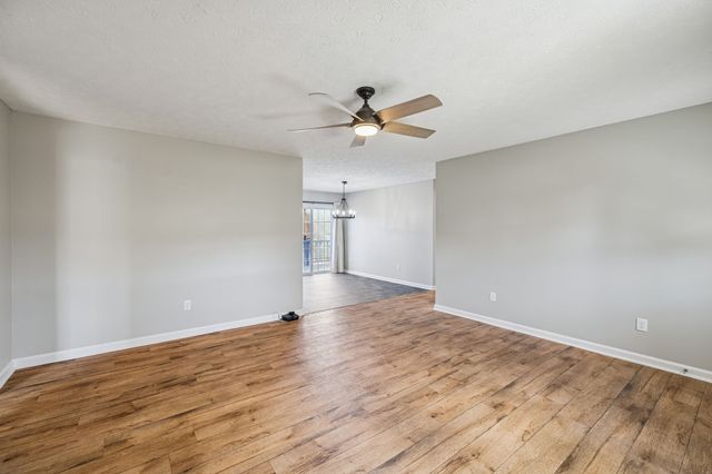 162 Pigeon Roost Rd, Brush Creek, TN 38547