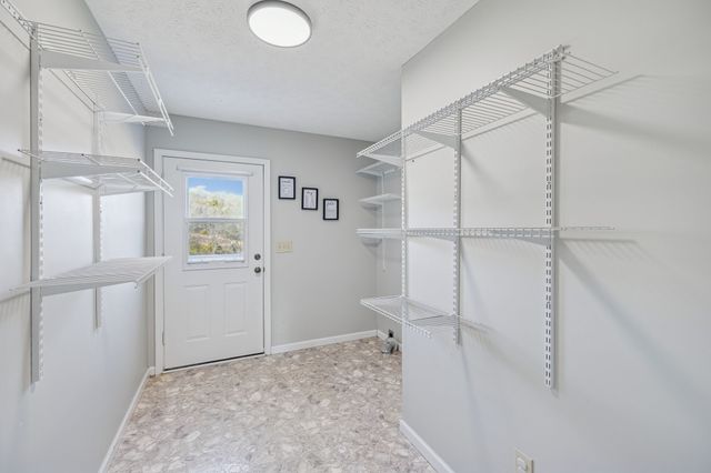 162 Pigeon Roost Rd, Brush Creek, TN 38547