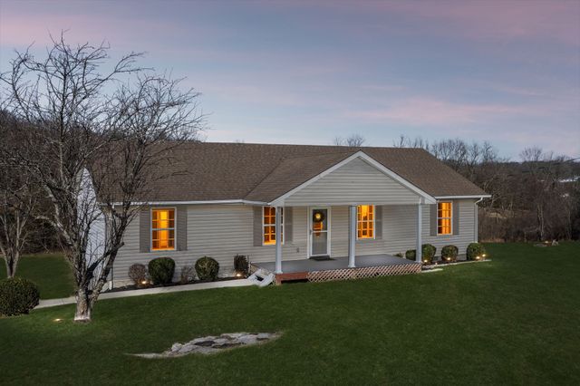 162 Pigeon Roost Rd, Brush Creek, TN 38547