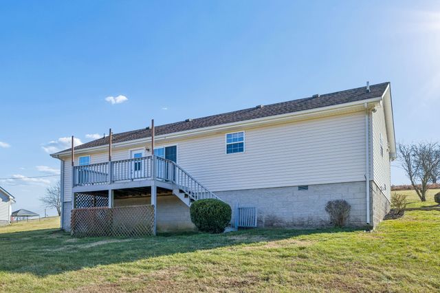 162 Pigeon Roost Rd, Brush Creek, TN 38547