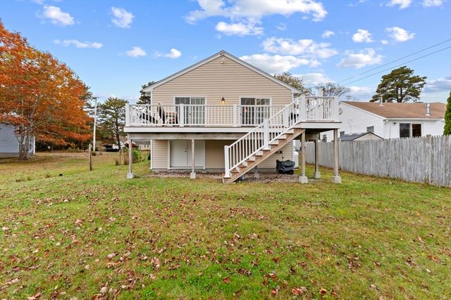 91 Agawam Lake Shore Drive, Wareham, MA 02571