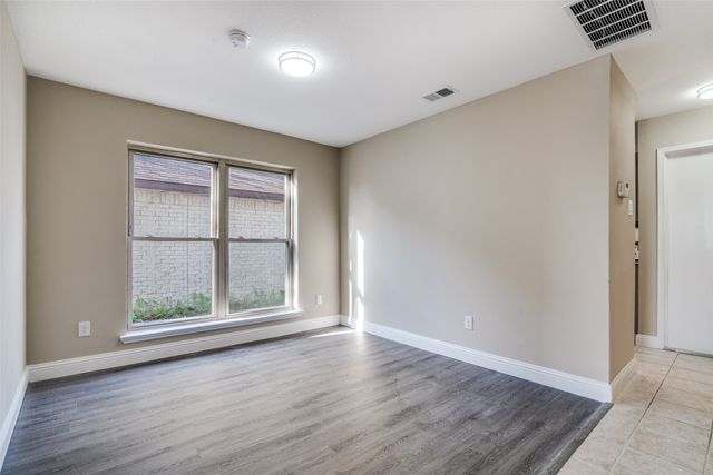 1229 Old Barn Lane, Mesquite, TX 75149