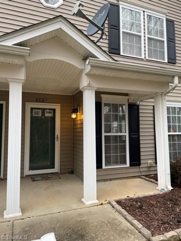 4107 Mcconnell Drive, Kernersville, NC 27284