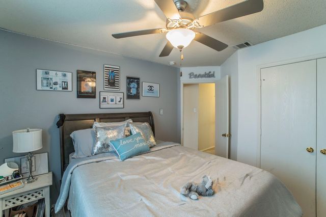 1634 Powder Horn Lane, Arlington, TX 76018