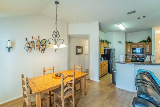 1634 Powder Horn Lane, Arlington, TX 76018