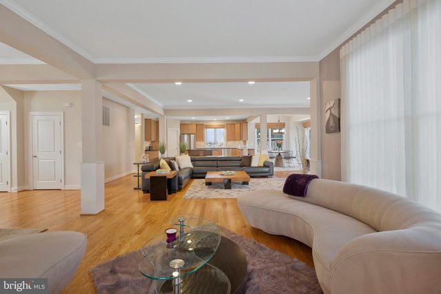 5922 CHESTERBROOK RD, Mclean, VA 22101