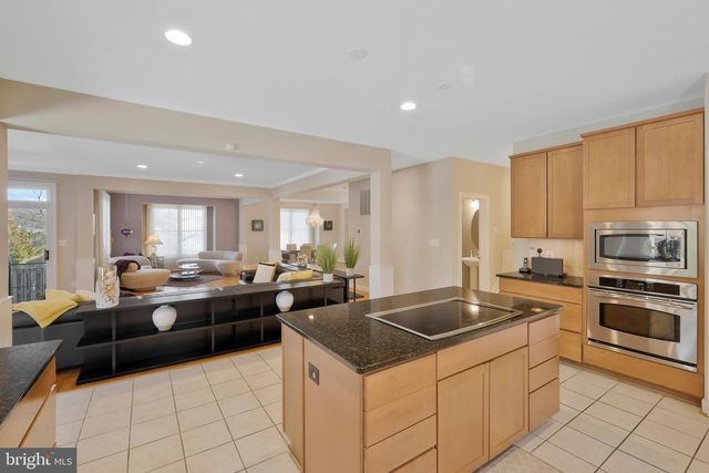 5922 CHESTERBROOK RD, Mclean, VA 22101