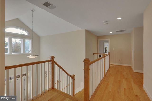 5922 CHESTERBROOK RD, Mclean, VA 22101