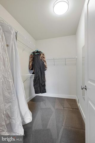 5922 CHESTERBROOK RD, Mclean, VA 22101
