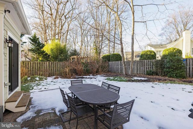 5922 CHESTERBROOK RD, Mclean, VA 22101