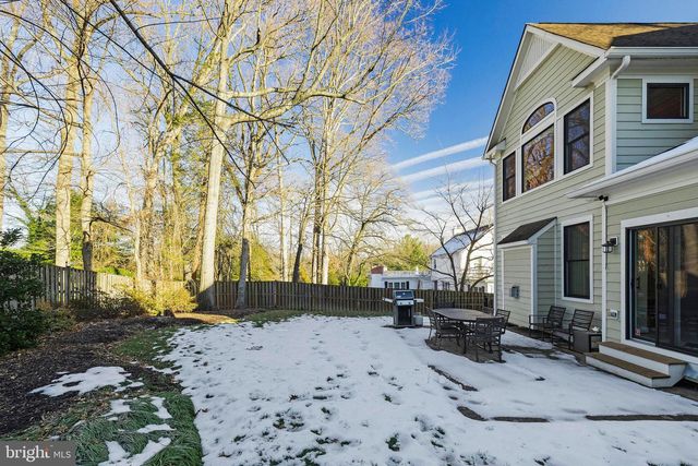5922 CHESTERBROOK RD, Mclean, VA 22101