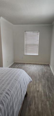 13230 Skyviewgreen Drive, Houston, TX 77047