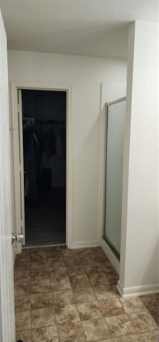 13230 Skyviewgreen Drive, Houston, TX 77047