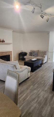 13230 Skyviewgreen Drive, Houston, TX 77047