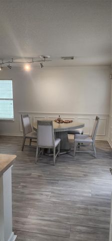 13230 Skyviewgreen Drive, Houston, TX 77047