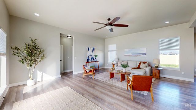 1110 Gem Ave, Kimberly, ID 83341