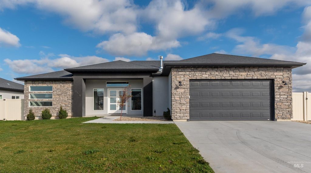 1110 Gem Ave, Kimberly, ID 83341