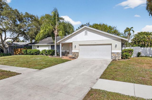 4135 Bay Laurel Way, Boca Raton, FL 33487