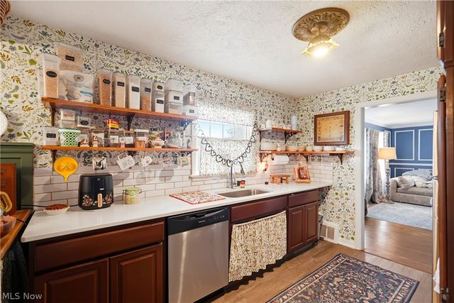 1257 Western Avenue SW, Canton, OH 44710