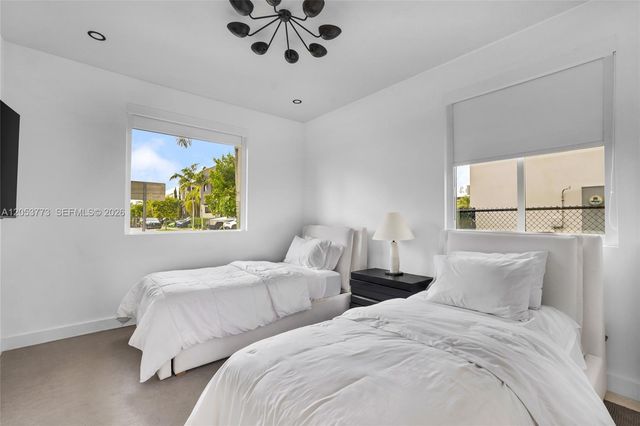 7541 NW 100th Avenue, Doral, FL 33178