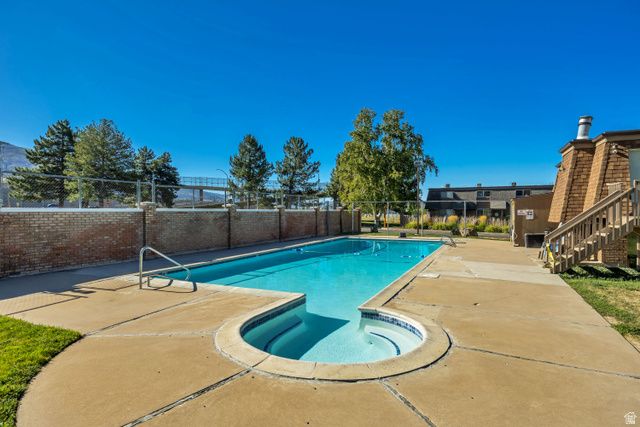 1205 E 986 S, Fruit Heights, UT 84037