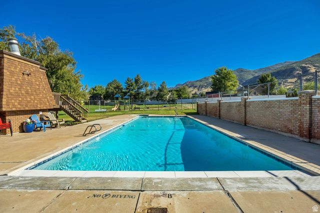 1205 E 986 S, Fruit Heights, UT 84037